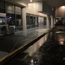Storefront-Pressure-Washing-in-Jacksonville-FL 3